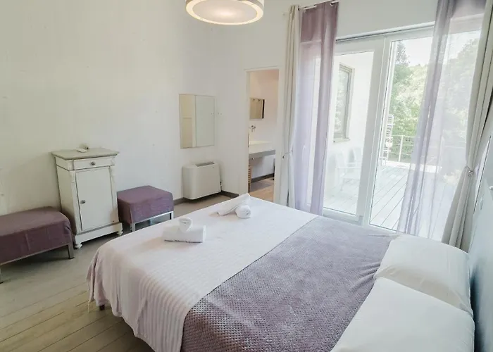 Boheme-chic Bonifacio (Corsica)